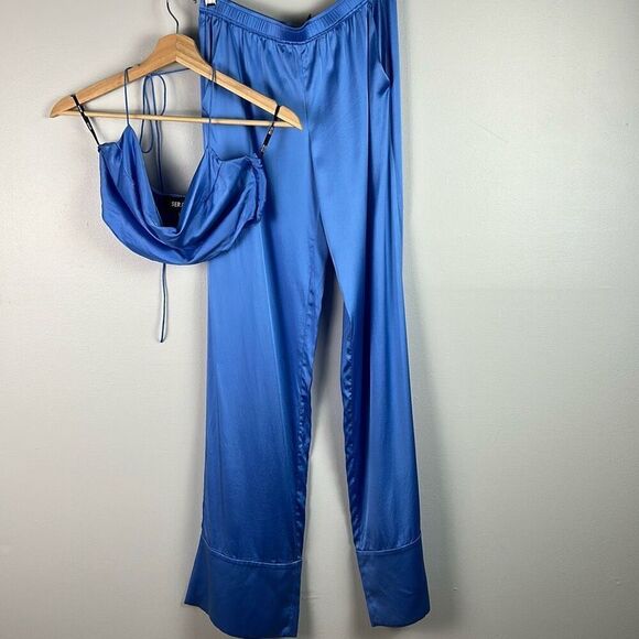 SER.O.YA ELLISON SILK TOP & MATCHING BLUE SILK PANTS SET - Picture 4 of 16